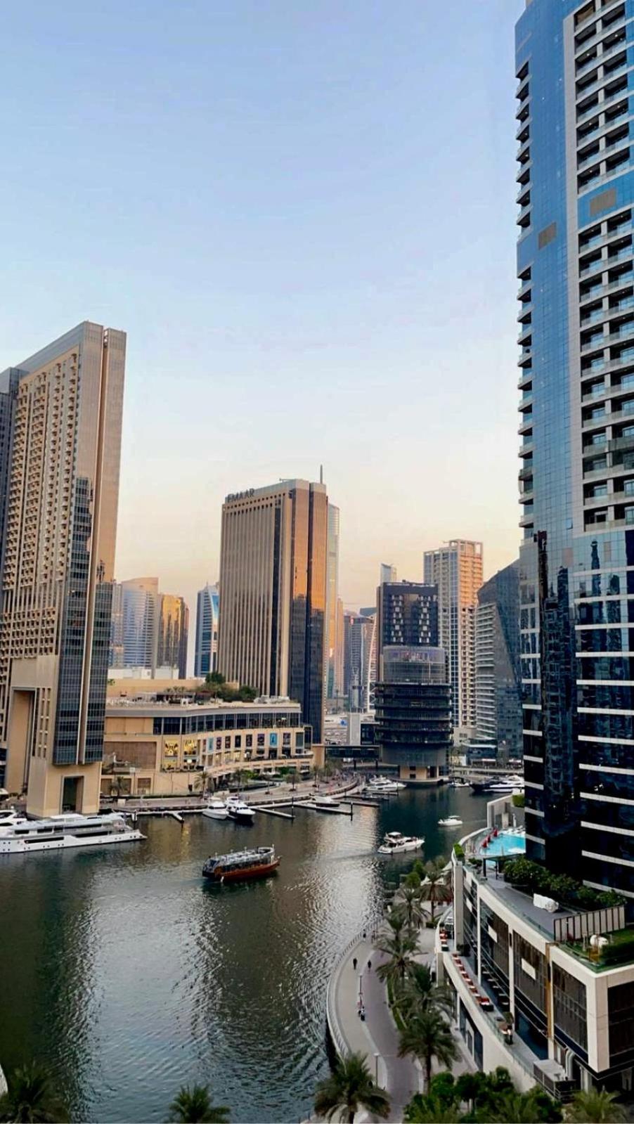 Hotel Four Stars Dubai Marina Jbr Exteriér fotografie