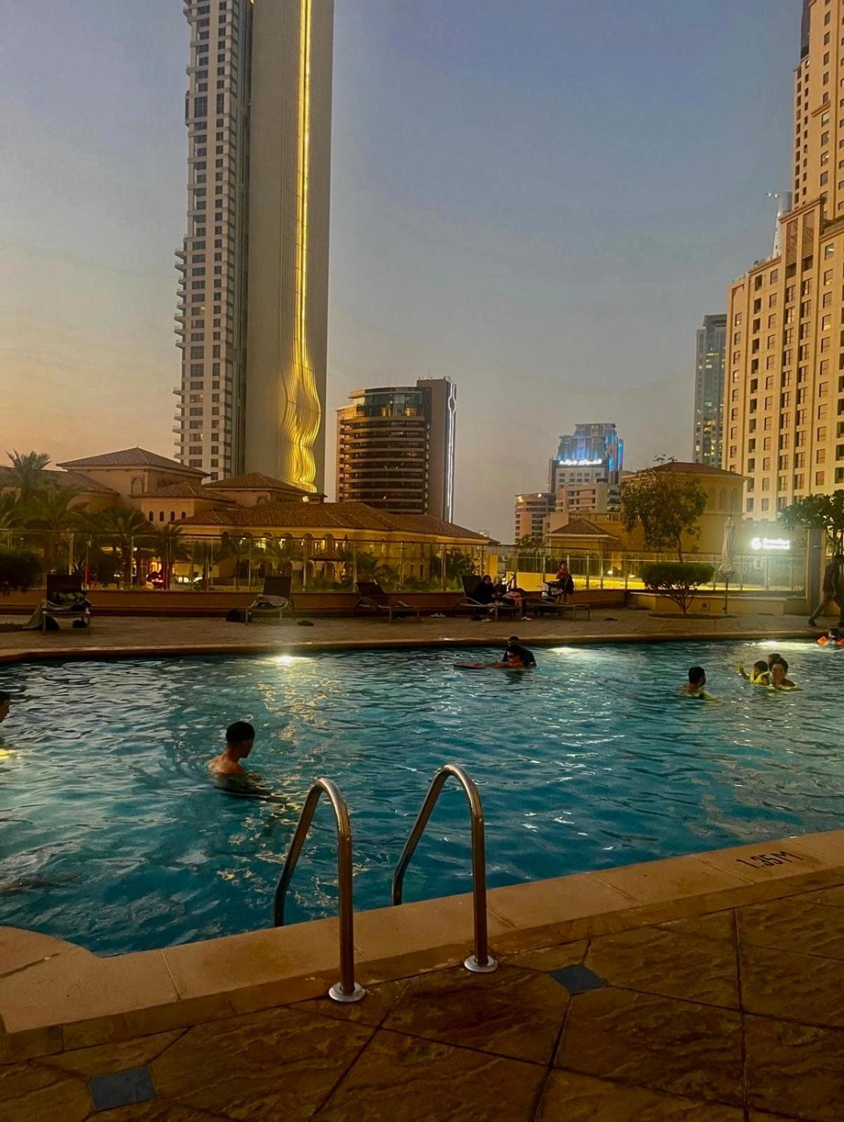 Hotel Four Stars Dubai Marina Jbr Exteriér fotografie