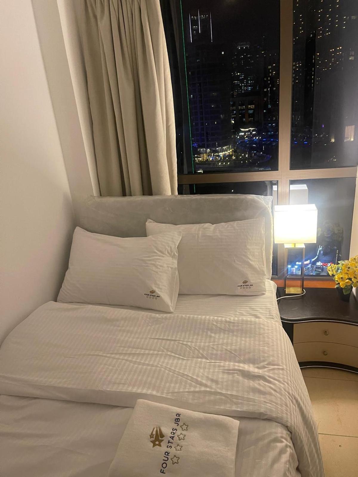 Hotel Four Stars Dubai Marina Jbr Exteriér fotografie