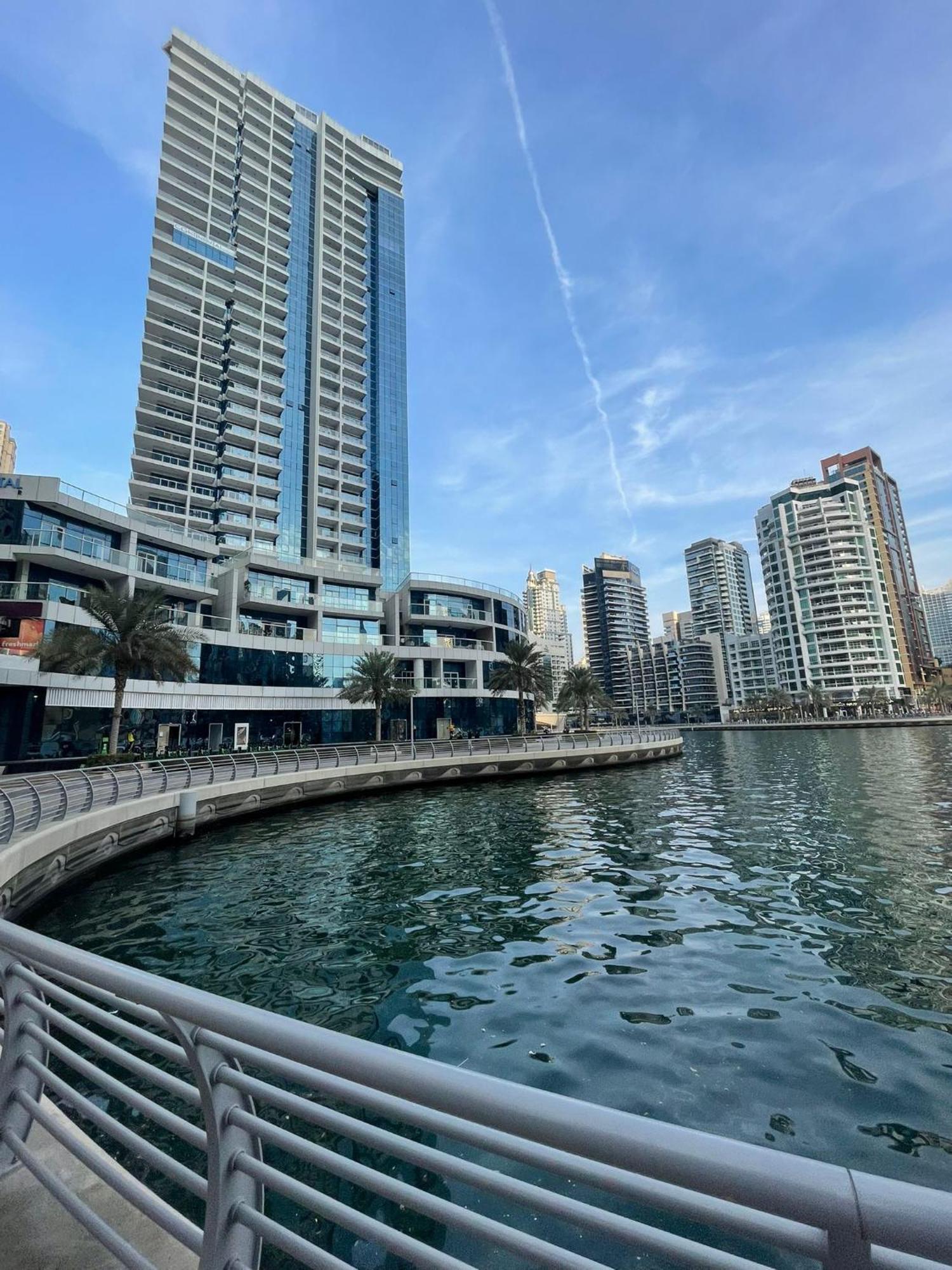 Hotel Four Stars Dubai Marina Jbr Exteriér fotografie