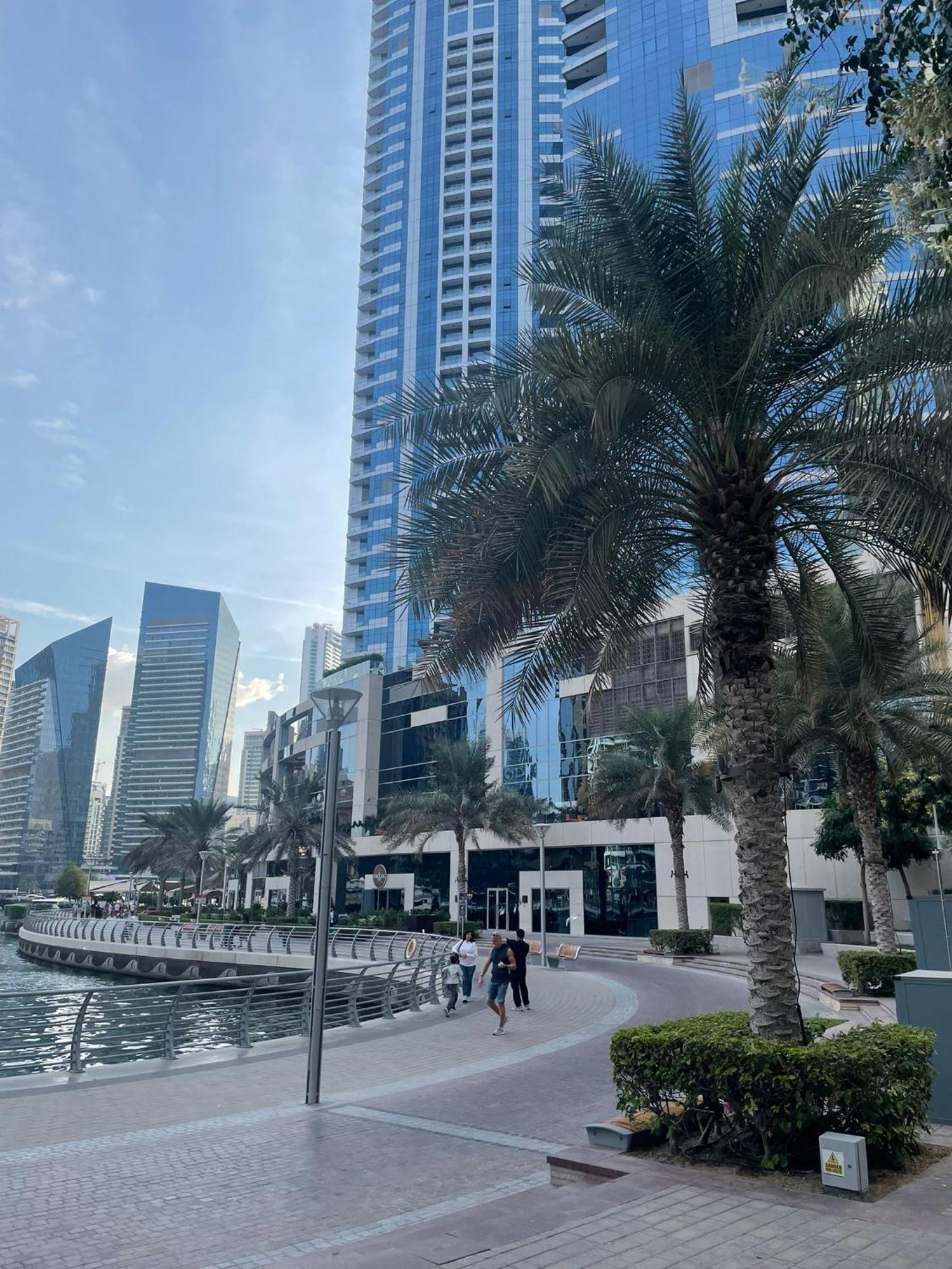 Hotel Four Stars Dubai Marina Jbr Exteriér fotografie