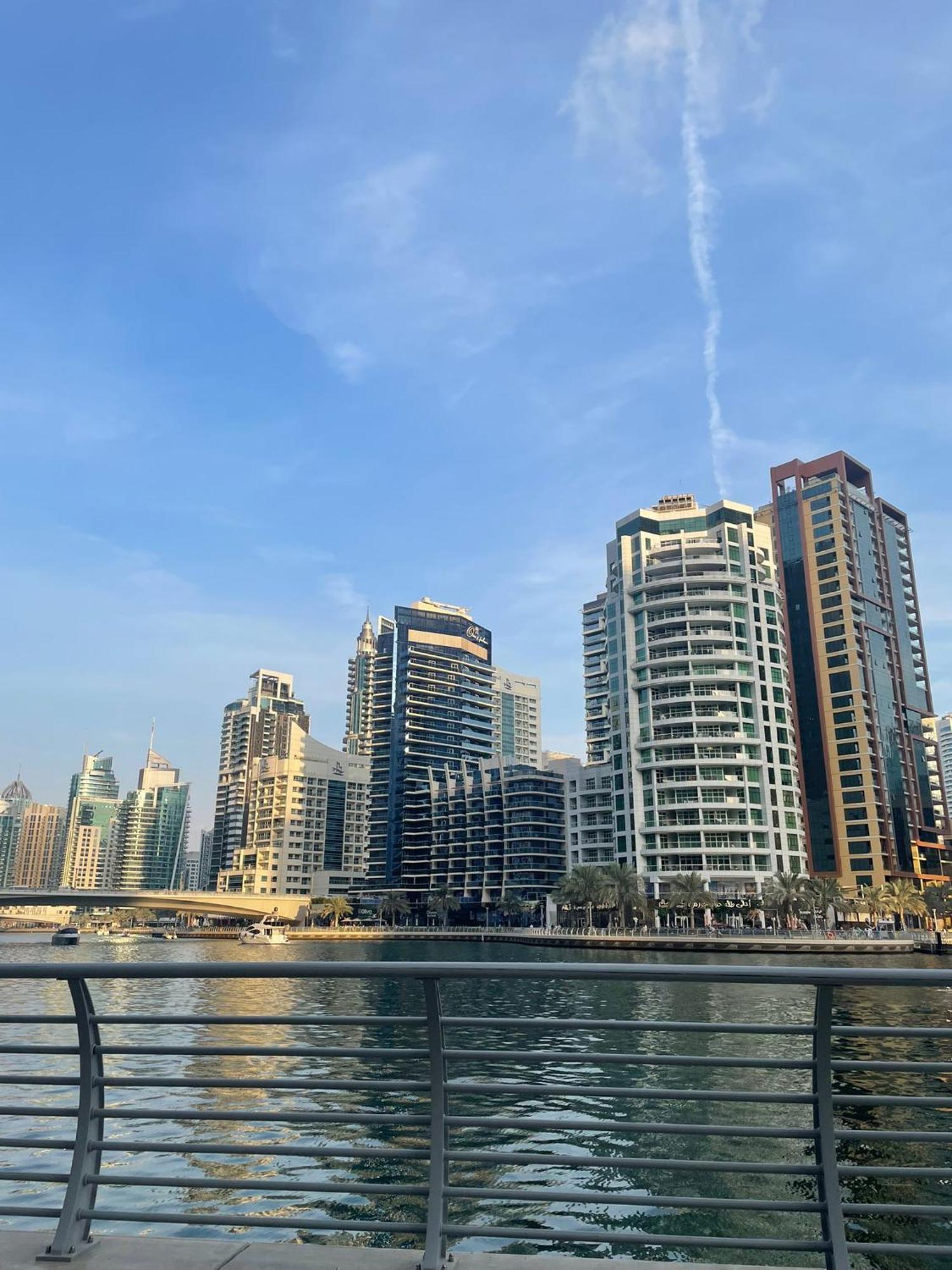 Hotel Four Stars Dubai Marina Jbr Exteriér fotografie