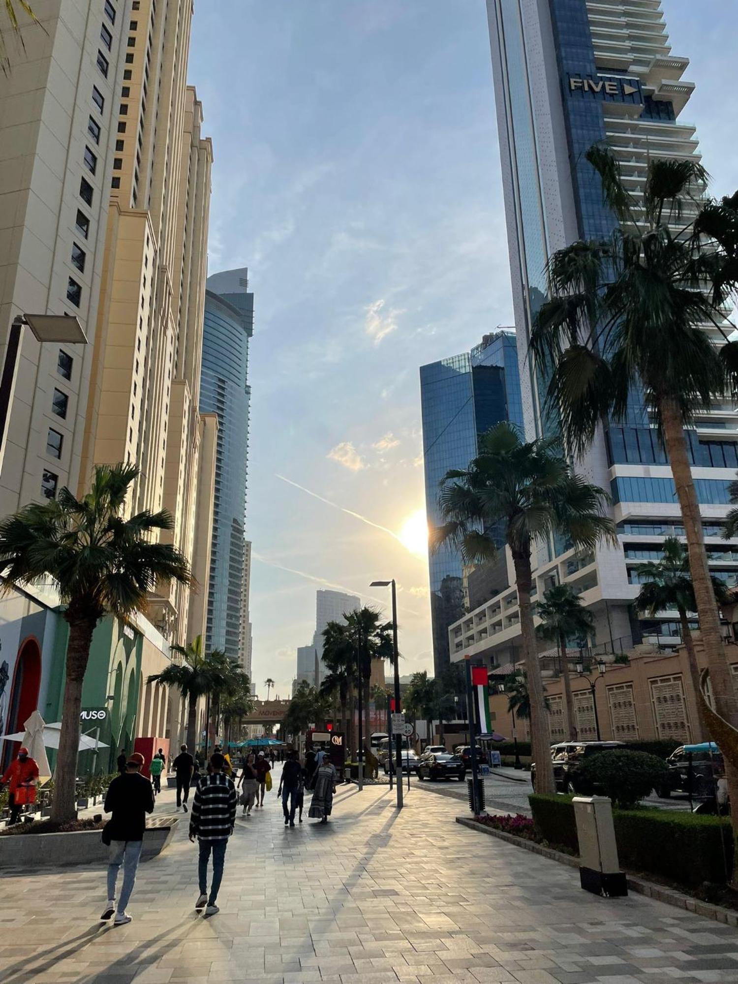Hotel Four Stars Dubai Marina Jbr Exteriér fotografie