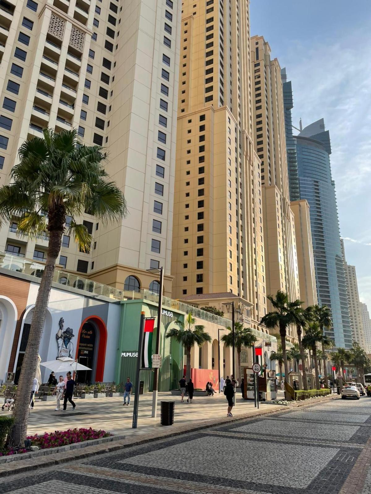 Hotel Four Stars Dubai Marina Jbr Exteriér fotografie