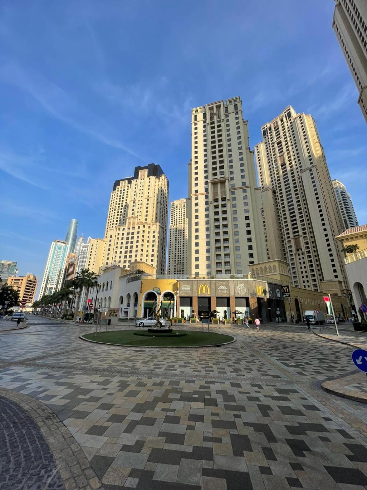 Hotel Four Stars Dubai Marina Jbr Exteriér fotografie