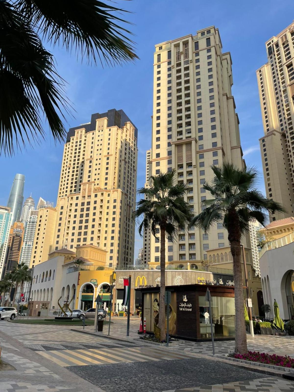Hotel Four Stars Dubai Marina Jbr Exteriér fotografie